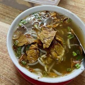 Soto Seger Boyolali – Gurih, Ringan, dan Menyegarkan